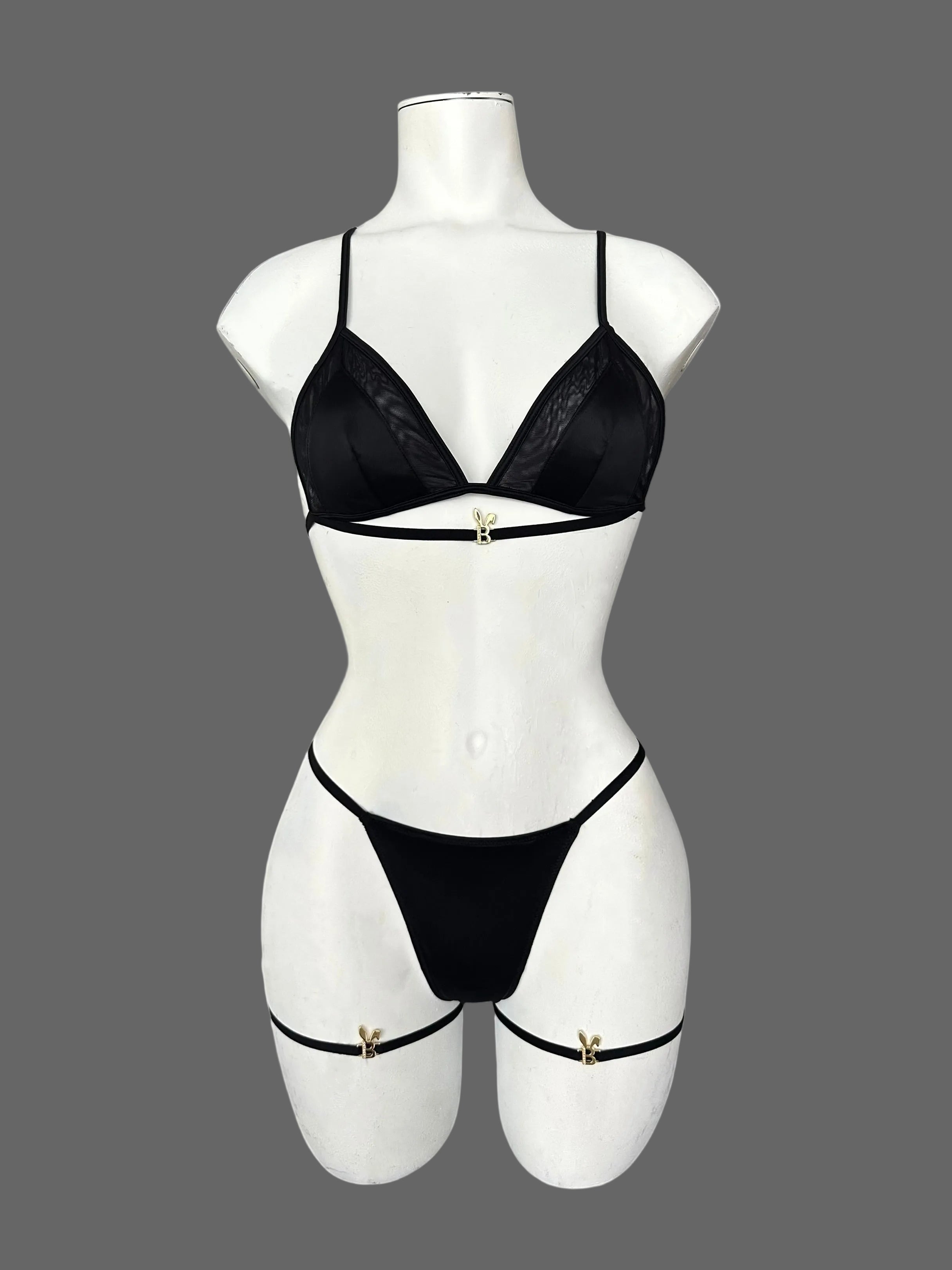 LINGERIE SET IN BLACK